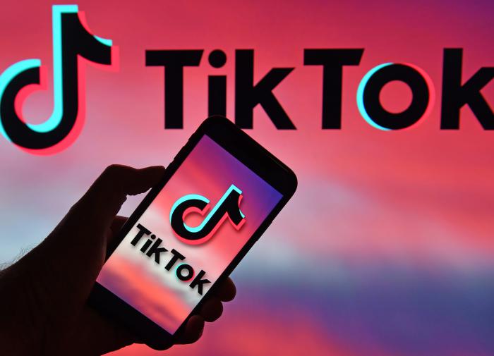 Сенатор США: TikTok должна купить американская компания