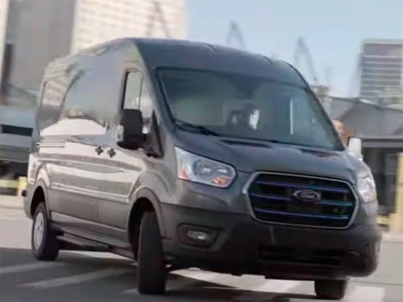 Ford представила электрический фургон E-Transit (ВИДЕО)