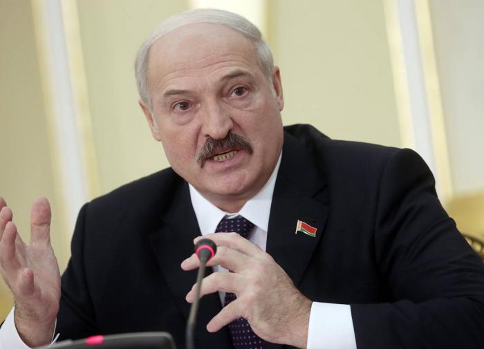 Лукашенко напомнил о важности работы с молодёжью: "Если не переломим ситуацию, мы подойдём к войнушке"