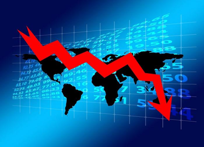 Эксперты спрогнозировали валютный кризис в Турции после смены главы ЦБ