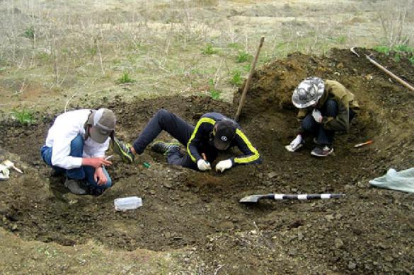 На улицах Луганска нашли более десяти захоронений жертв войны в Донбассе