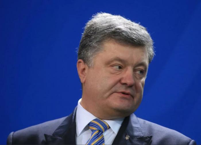 Порошенко предупредил Киев об опасном минском "подарке"