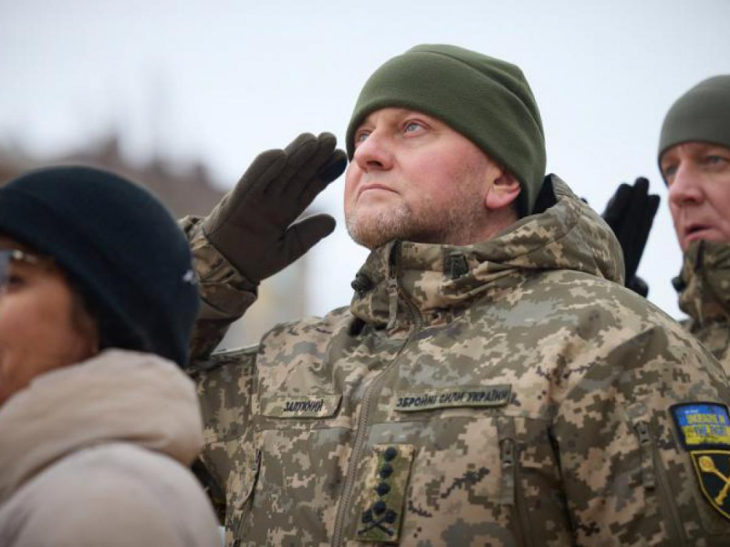 Главком ВСУ Залужный попал в немилость ОП Зеленского из-за признания западным СМИ