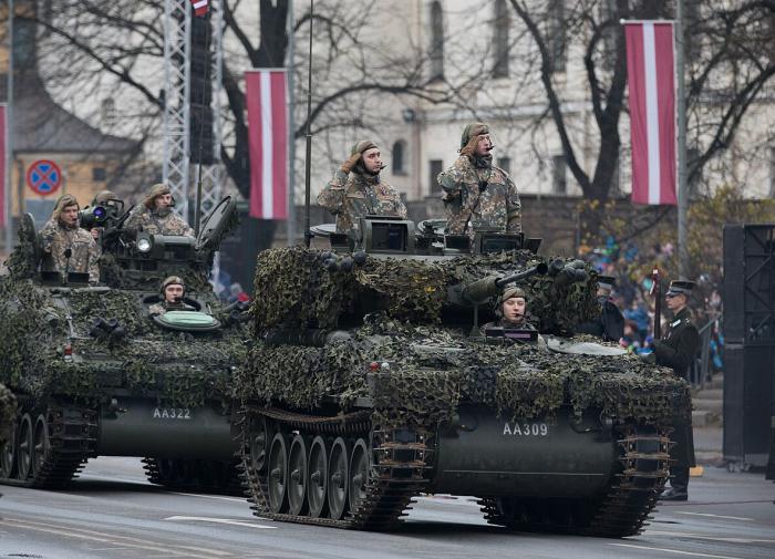 В Латвии откупаются от военной службы за 90 евро