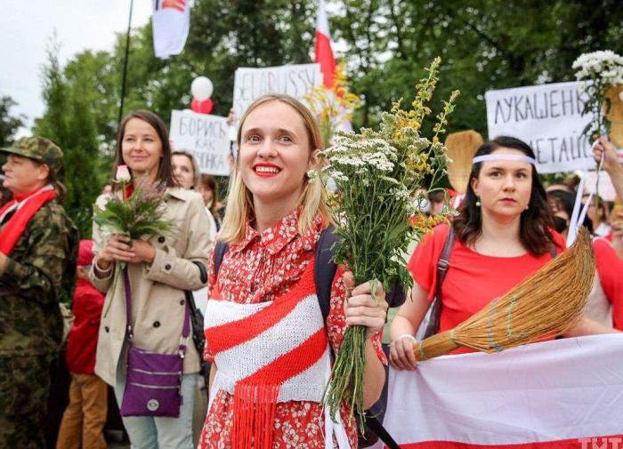 Участник протестов в Минске попытался совершить суицид в зале суда